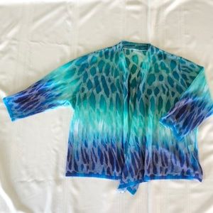 Beautiful Chicos shrug!